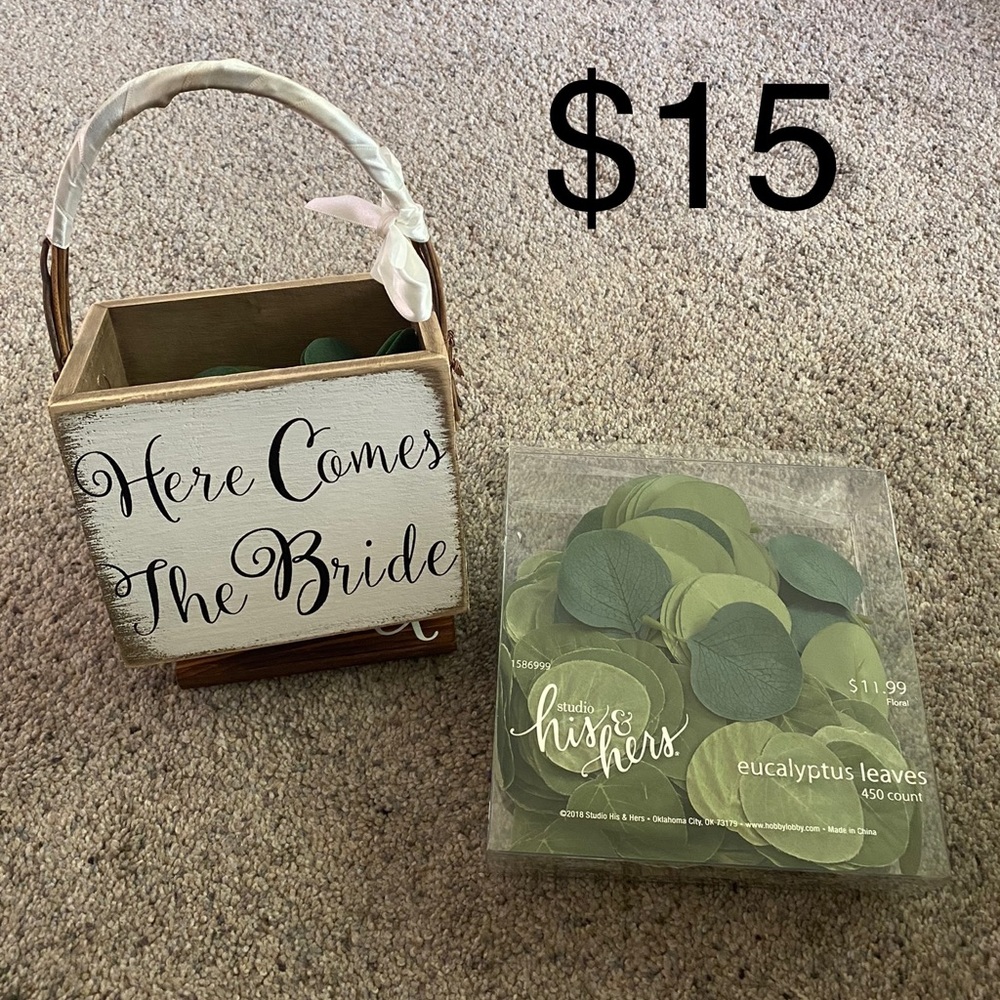 Flower girl basket and petals
